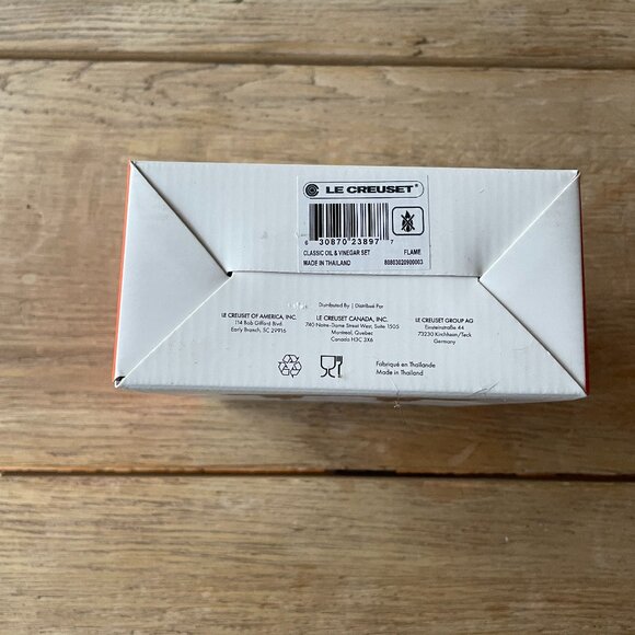 NEW Le Creuset Stoneware Classic 8 oz Oil & Vinegar Set Flame Orange - Picture 11 of 12